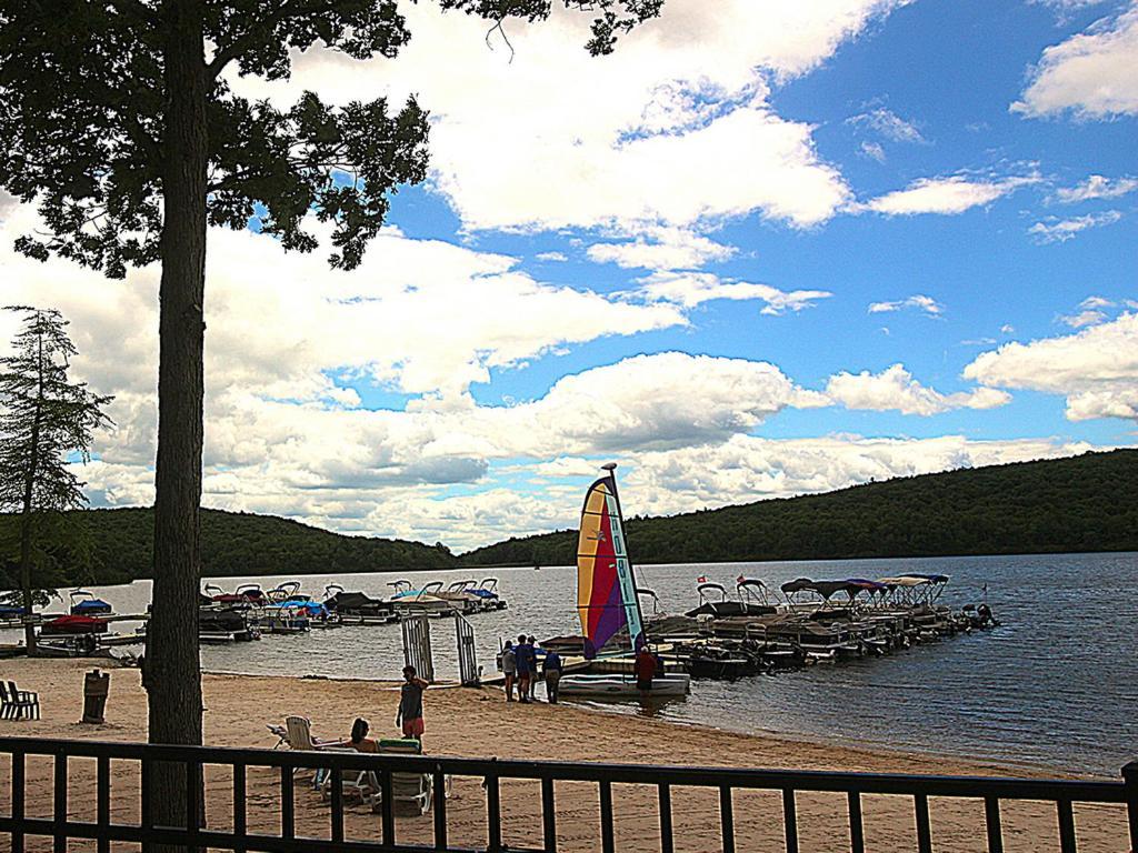 Beautiful Lake Harmony Townhouse At Big Boulder Lake And Ski Area Экстерьер фото