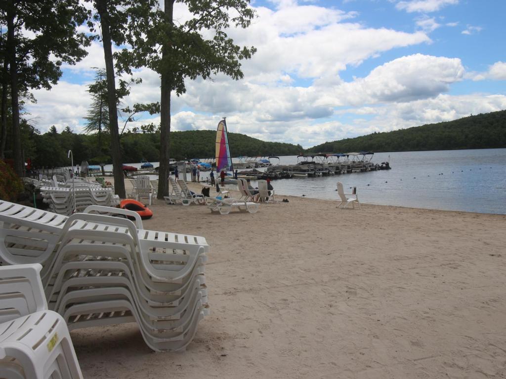 Beautiful Lake Harmony Townhouse At Big Boulder Lake And Ski Area Экстерьер фото